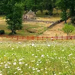 Eco-hameau Du Sentier Des Sources Lodge Sarlat