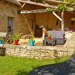 Orman Evi Eco-hameau Du Sentier Des Sources Sarlat-la-Canéda