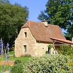 Eco-hameau Du Sentier Des Sources Lodge *
