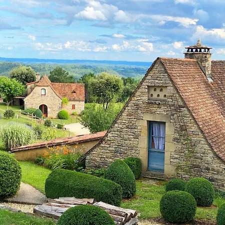 Eco-hameau Du Sentier Des Sources بيت خشبي سارلا لا كانيدا