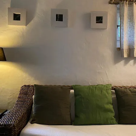 بيت خشبي Eco-hameau Du Sentier Des Sources *