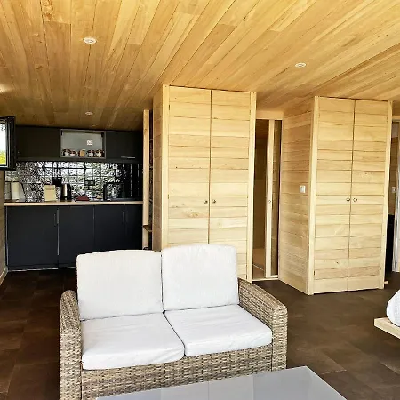 Eco-hameau Du Sentier Des Sources Jaktstuga
