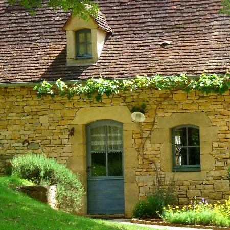 Eco-hameau Du Sentier Des Sources * 萨尔拉拉卡内达