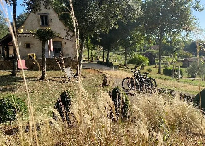 Eco-hameau Du Sentier Des Sources بيت خشبي *