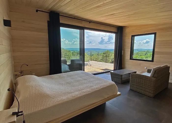 Eco-hameau Du Sentier Des Sources بيت خشبي سارلا لا كانيدا