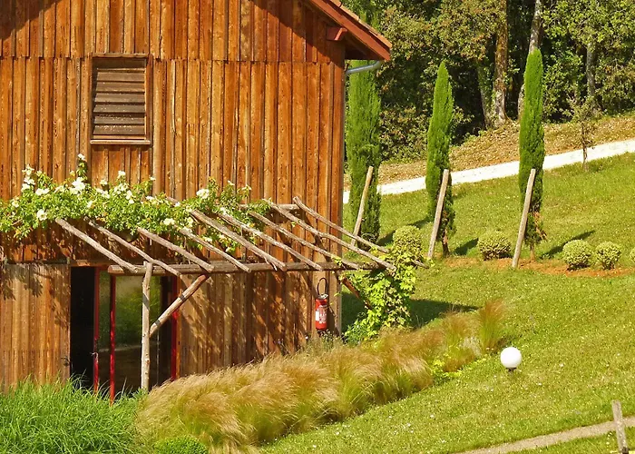 Eco-hameau Du Sentier Des Sources بيت خشبي *