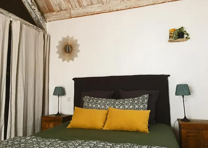 Eco-hameau Du Sentier Des Sources سارلا لا كانيدا